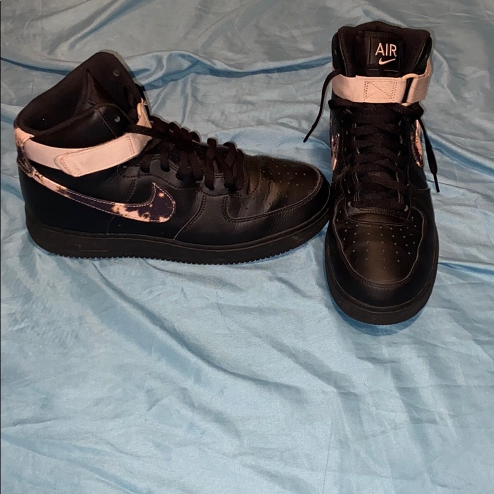 Nike Air Force 1s high top